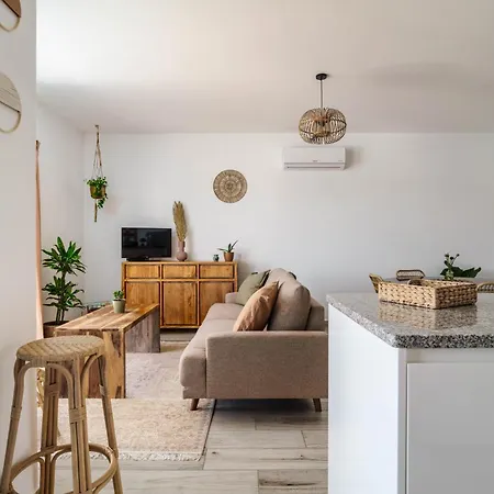 Colibri - Stylish Interior & Near The Daire *
