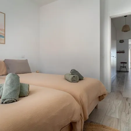 Colibri - Stylish Interior & Near The Lägenhet