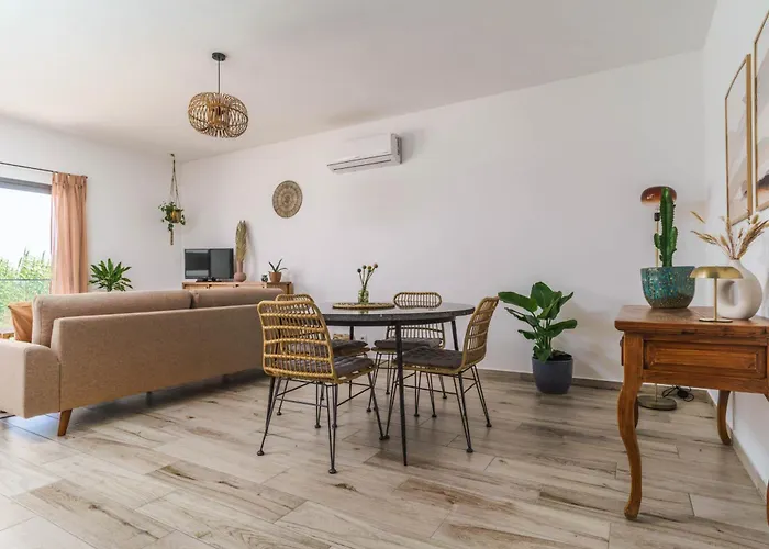 아파트 Colibri - Stylish Interior & Near The 알제주르